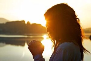 happy individual after a fentanyl addiction treatment center